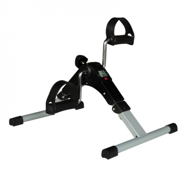 Pedal board with digital display Pedal board with digital display