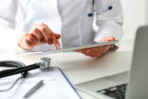 Health 2.0: la medicina del domani Health 2.0: la medicina del domani